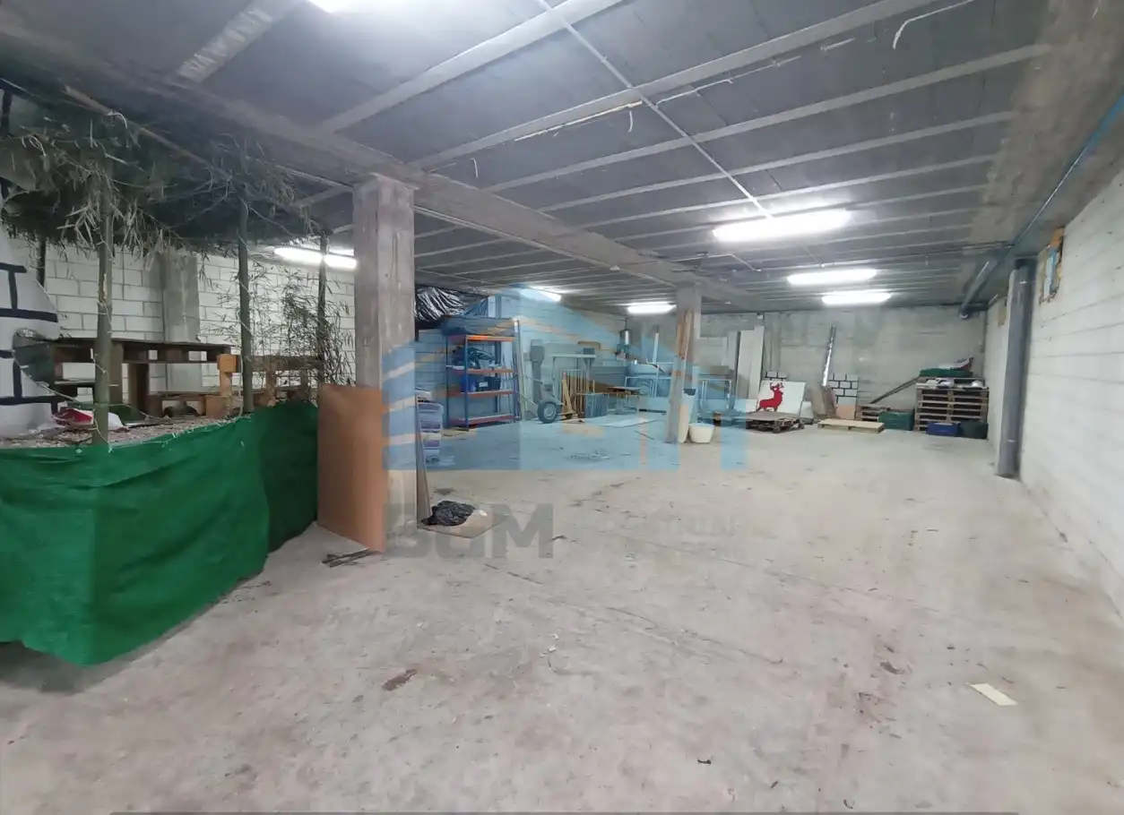 Nau industrial de lloguer en Meaño