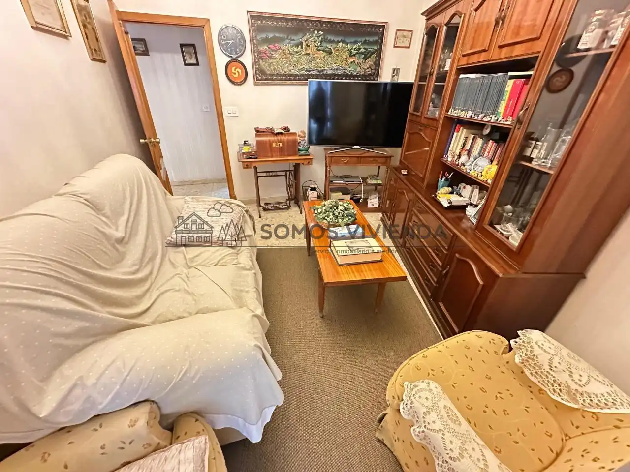 Living room of Flat for sale in Ourense Capital   with Heating, Storage room and Furnished