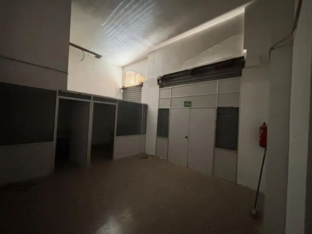 Local en venta en Poblats Marítims