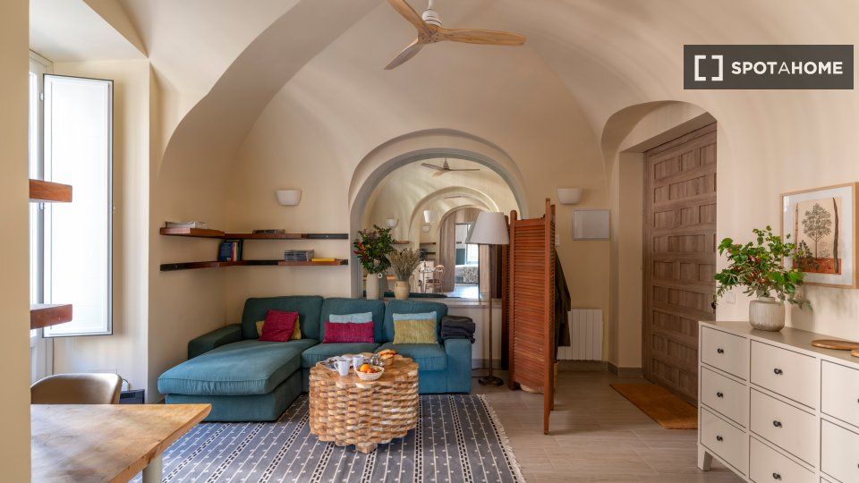 Piso de alquiler en Palacio