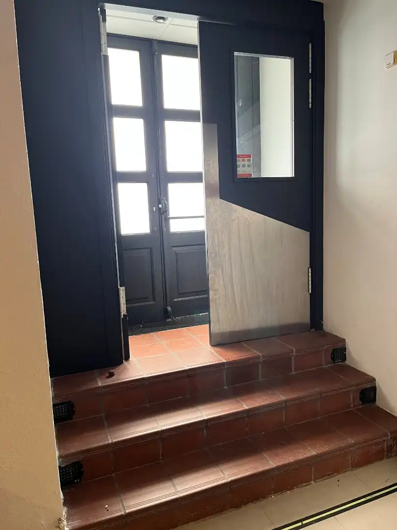 Local en venta en Sant Hilari Sacalm con Aire acondicionado, Calefacción y Terraza