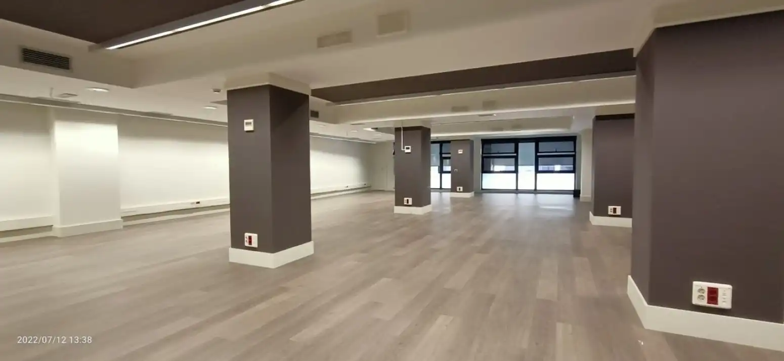Local comercial de lloguer a Barcelona - Calle Calabria, imagen 24