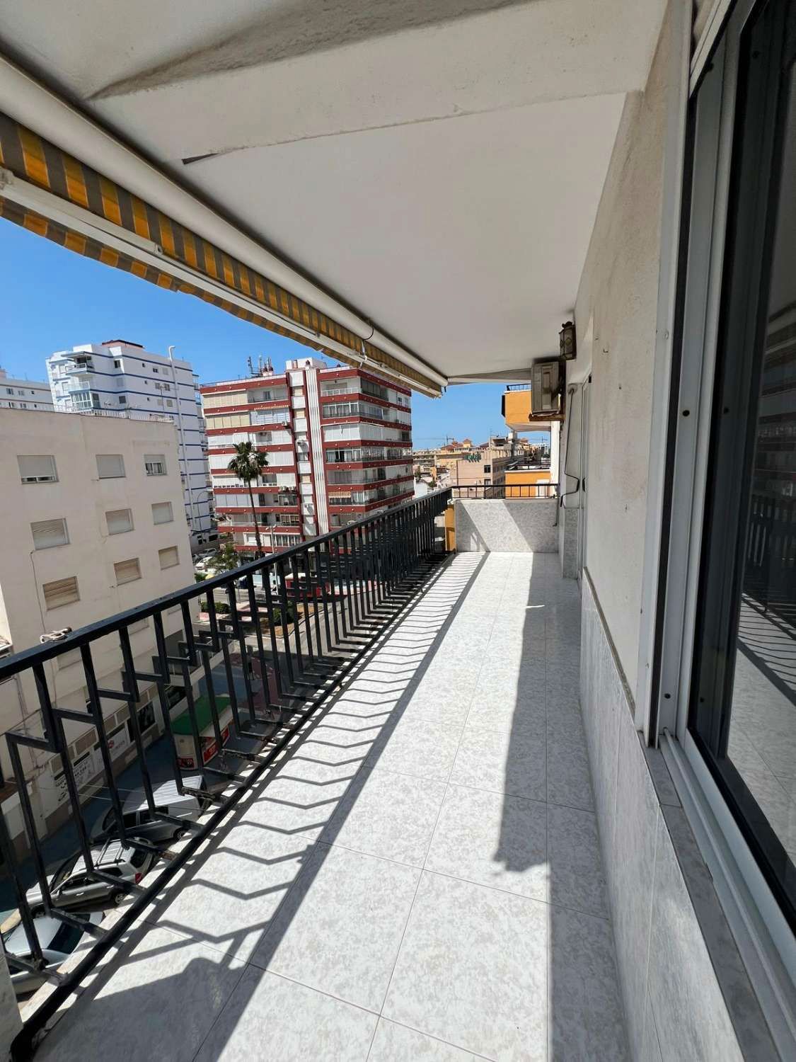 Exterior view of Flat for sale in Vélez-Málaga  with Air Conditioner, Terrace and Swimming Pool