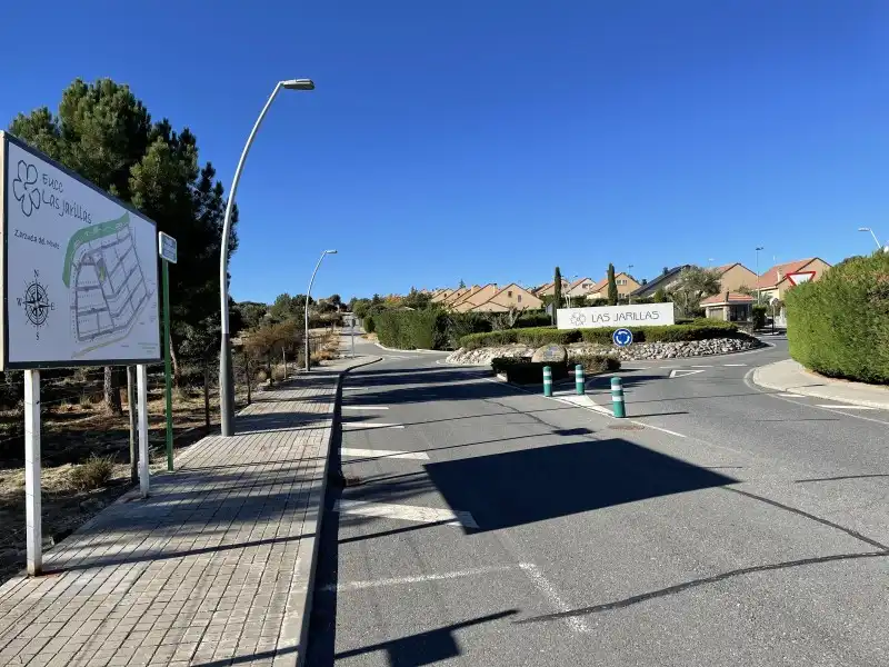 Terreni e lotti in vendita a Zarzuela del Monte, imagen 8