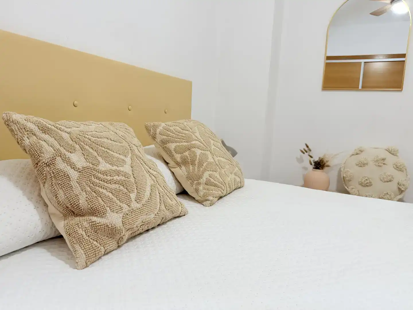 Bedroom of Ground floor for rent in Pliego  with Air Conditioner, Parquet flooring and Furnished
