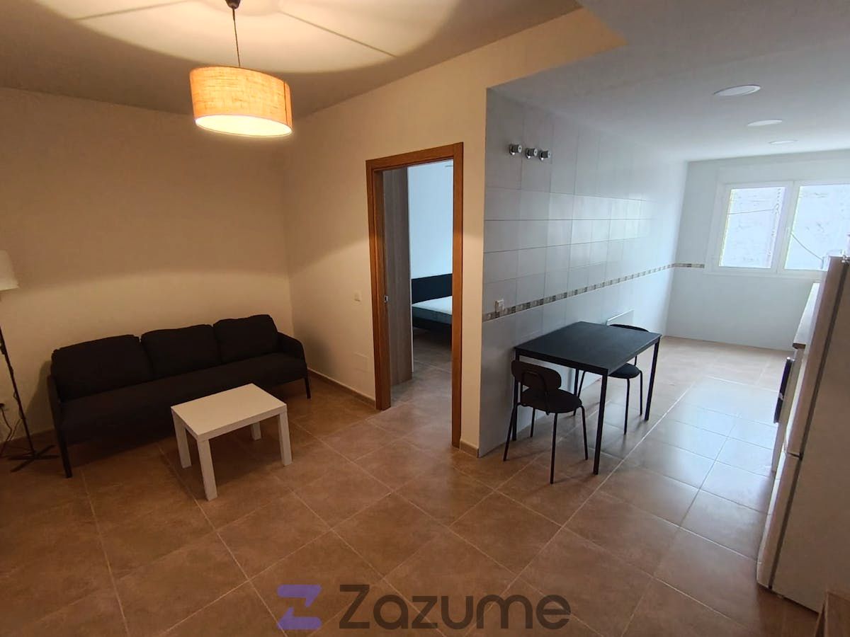 Sala de estar de Piso de alquiler en Fuensalida con Calefacción, Amueblado y Horno