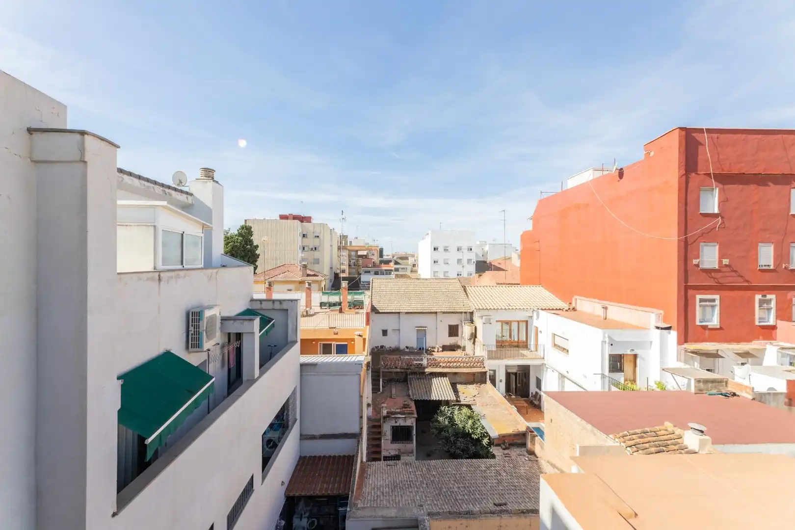 Außenansicht von Dachboden zum Verkauf in Foios mit Klimaanlage, Heizung und Terrasse