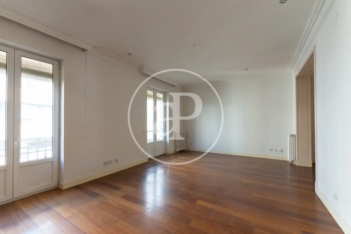 Living room of Flat for rent in  Madrid Capital  with Heating, Storage room and Balcony