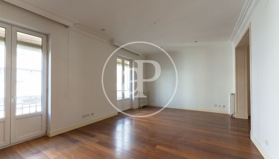 Piso de alquiler en C. del Monte Esquinza, Almagro - Imagen 2