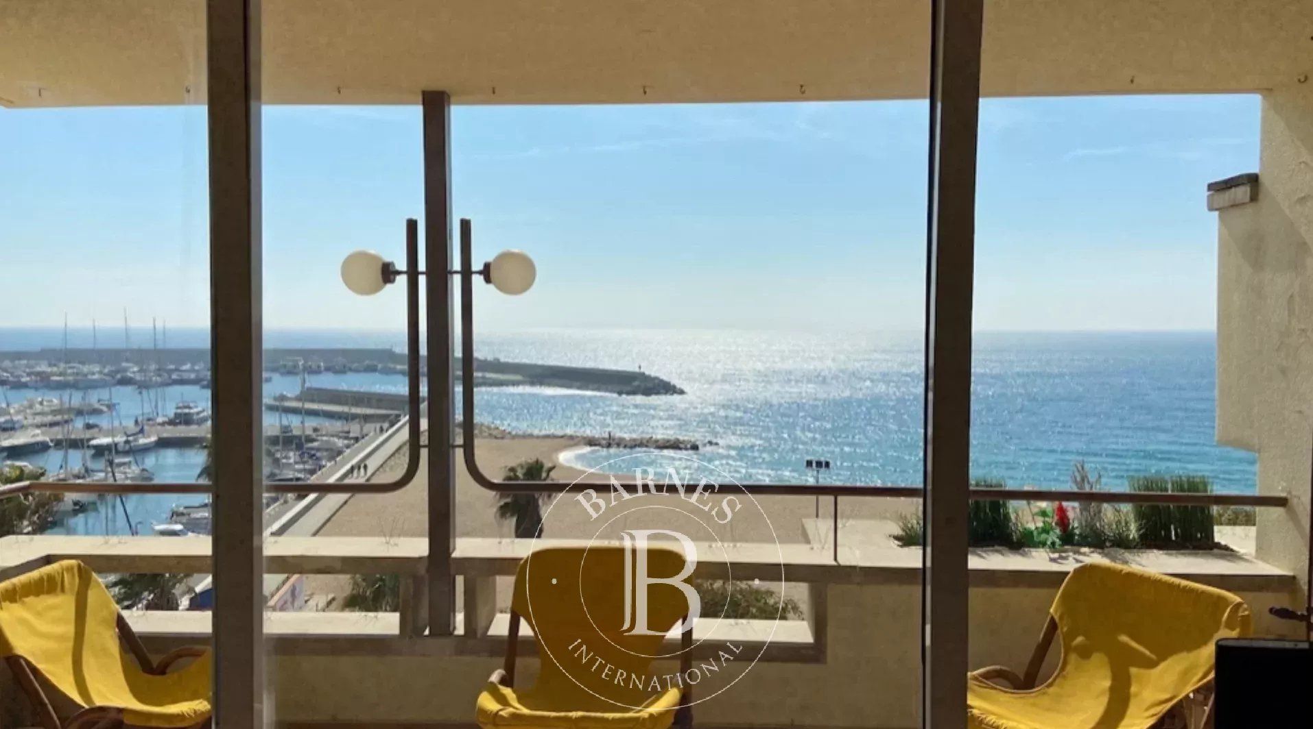 Vista exterior de Ático en venta en Blanes con Aire acondicionado, Calefacción y Terraza