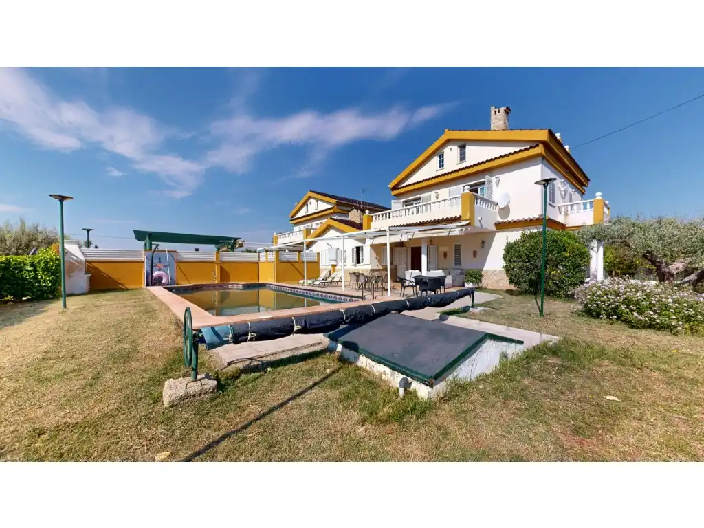 Vista exterior de Casa o xalet en venda en Castellón de la Plana / Castelló de la Plana
