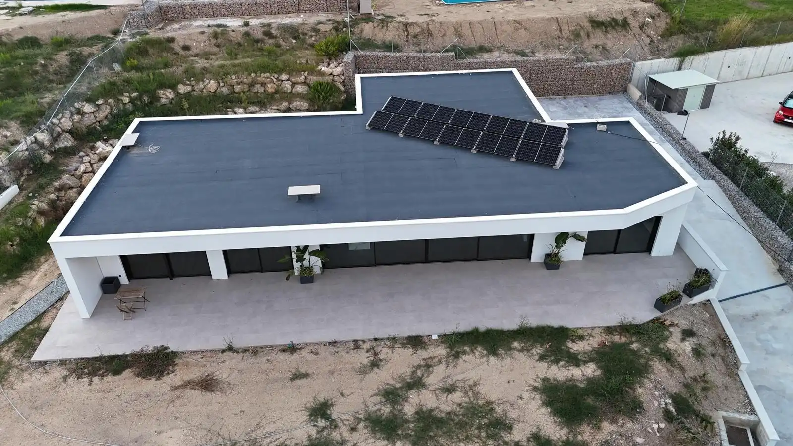 Vista exterior de Casa o xalet en venda en Sant Esteve Sesrovires amb Calefacció, Terrassa i Alarma