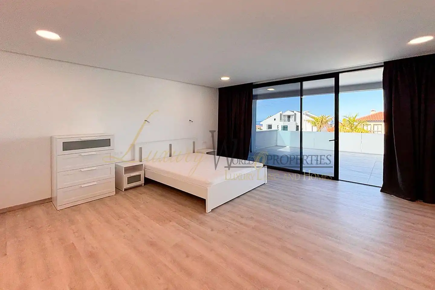 Casa con piscina en venta en Calle el Sauce, imagen 16