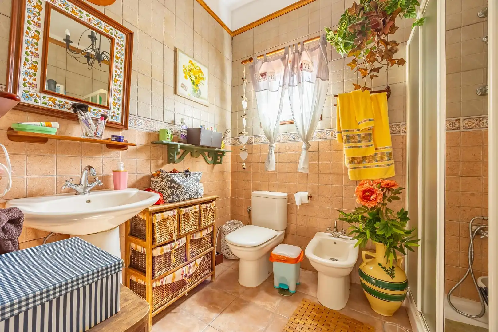 Baño de Casa adosada en venta en Telde con Terraza, Trastero y Piscina