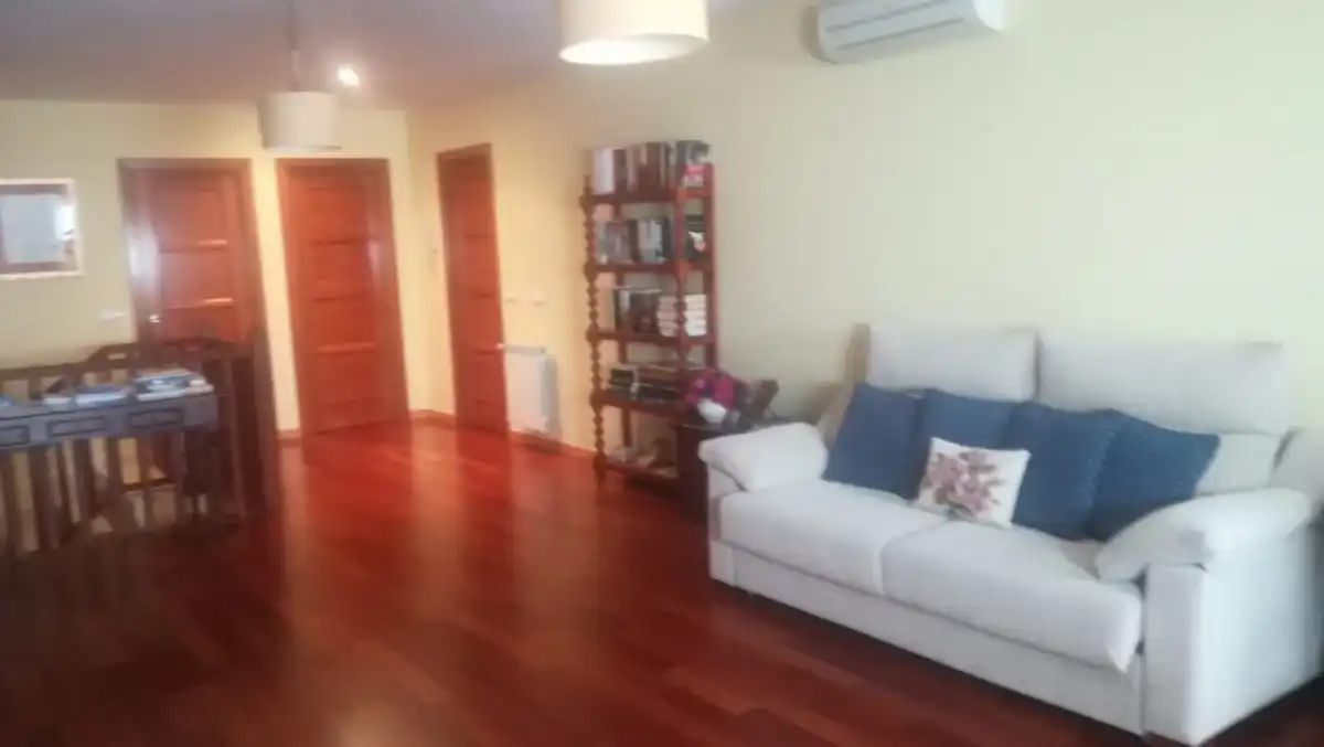 Sala d'estar de Dúplex en venda en Ponferrada amb Aire condicionat, Calefacció i Terrassa
