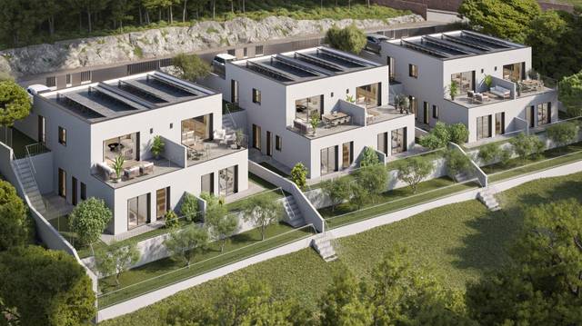 Casa-chalet en Venta en Carrer PUJOL BLANC en Les Fonts