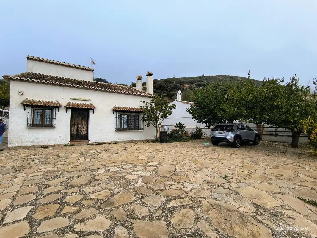 Vista exterior de Finca rústica en venta en Antequera con Calefacción, Jardín privado y Terraza