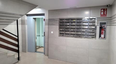 Foto 2 de Piso en venta en Calle Miramargaritas, 2, Parque Victoria Eugenia, Málaga Capital