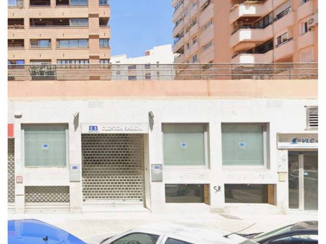 Oficina en Alquiler en Calle Batxiller en Jaume Roig