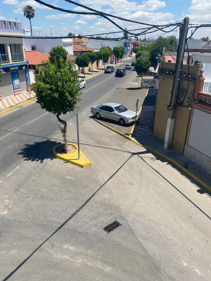 Aparcament de Local en venda en Espartinas amb Aire condicionat i Calefacció