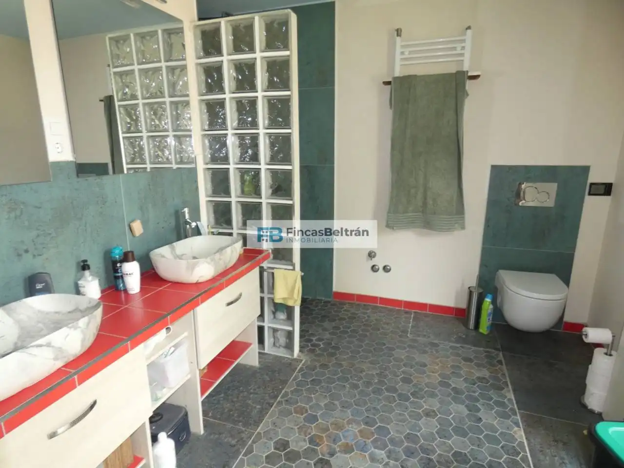 Bany de Casa o xalet en venda en Cervera del Maestre amb Calefacció, Jardí privat i Terrassa