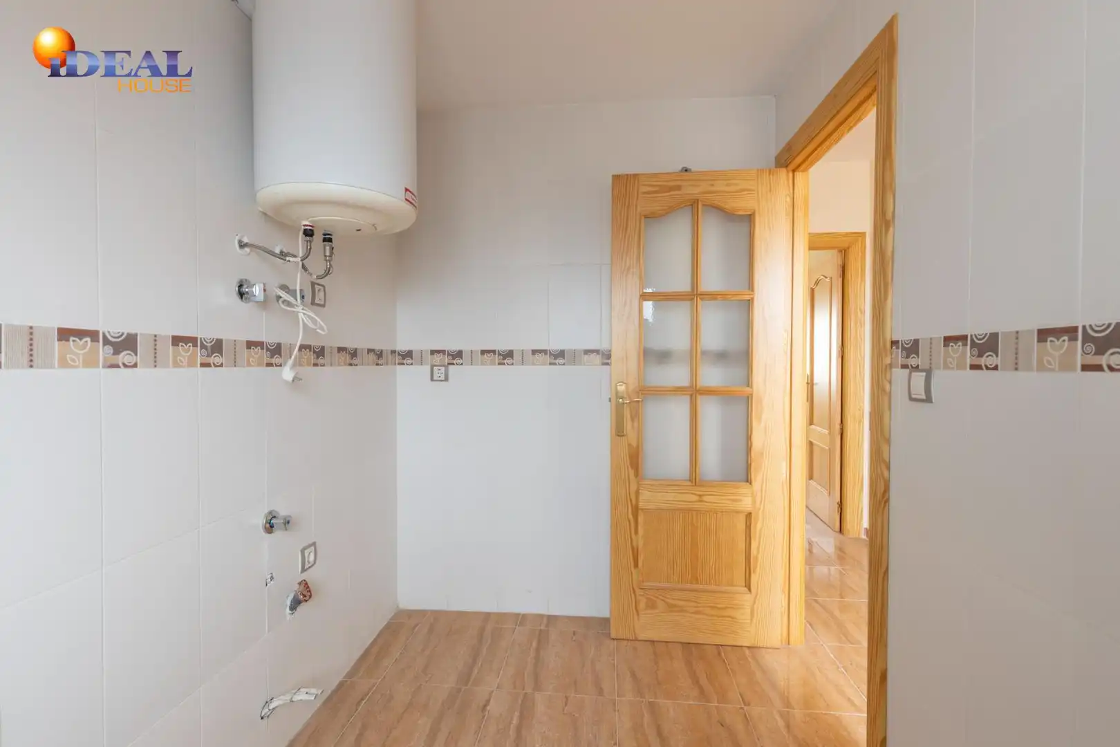 Wohnung zum Verkauf in Güevéjar mit Balkon