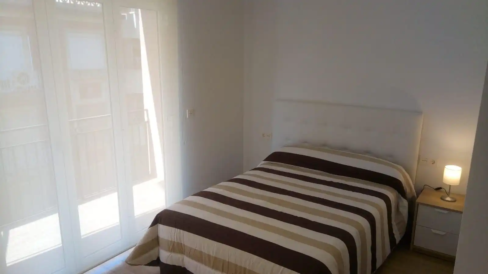 Habitación de Piso para compartir en Elche / Elx con Aire acondicionado, Calefacción y Amueblado