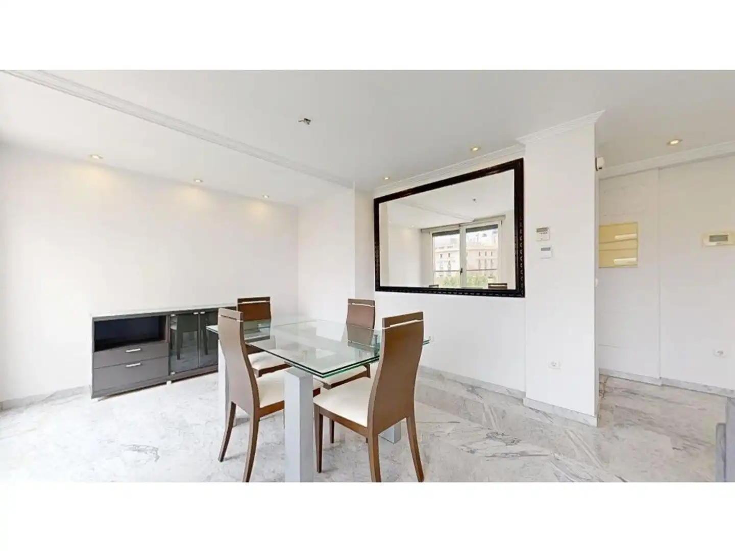 Dúplex con terraza en venta en Extramurs, imagen 5