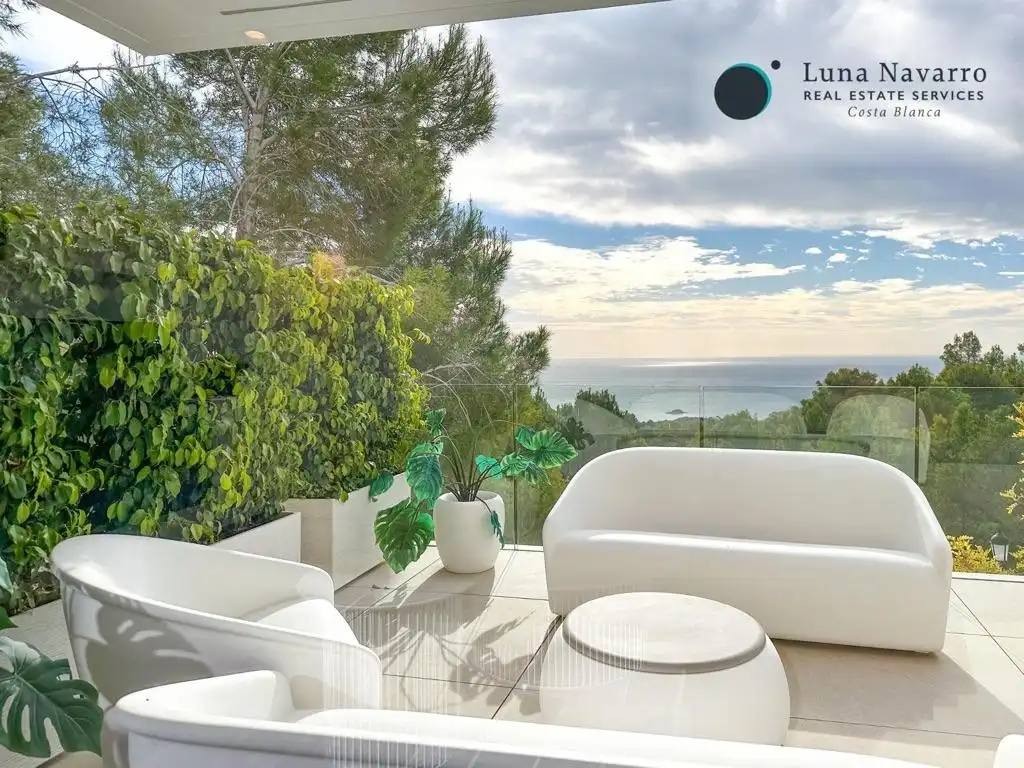 Casa o chalet en venta en Calle Cornisa, Altea ciudad