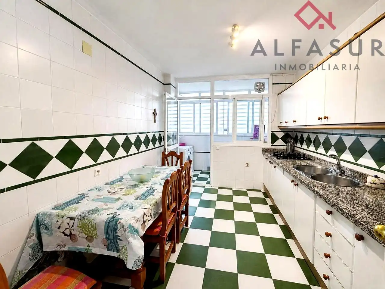 Cocina de Piso en venta en Málaga con Aire acondicionado y Terraza