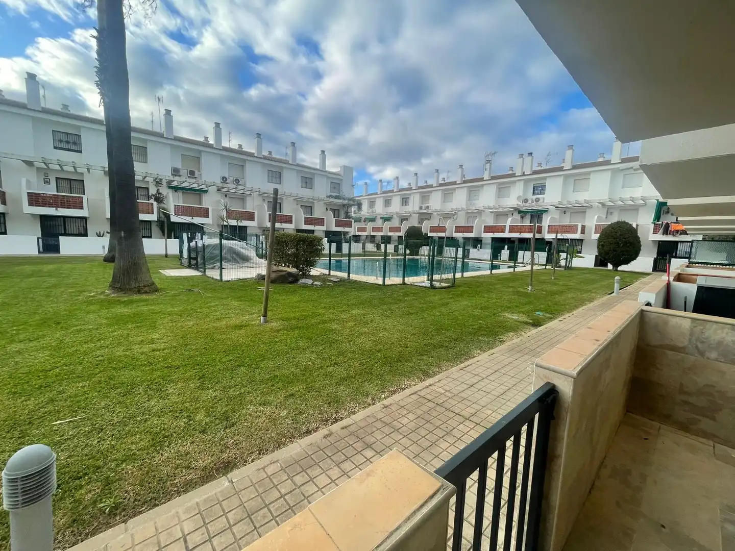 Adossat amb terrassa en venda a Calle Veleta