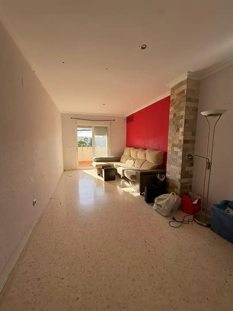 Sala d'estar de Pis en venda en San Fernando amb Balcó