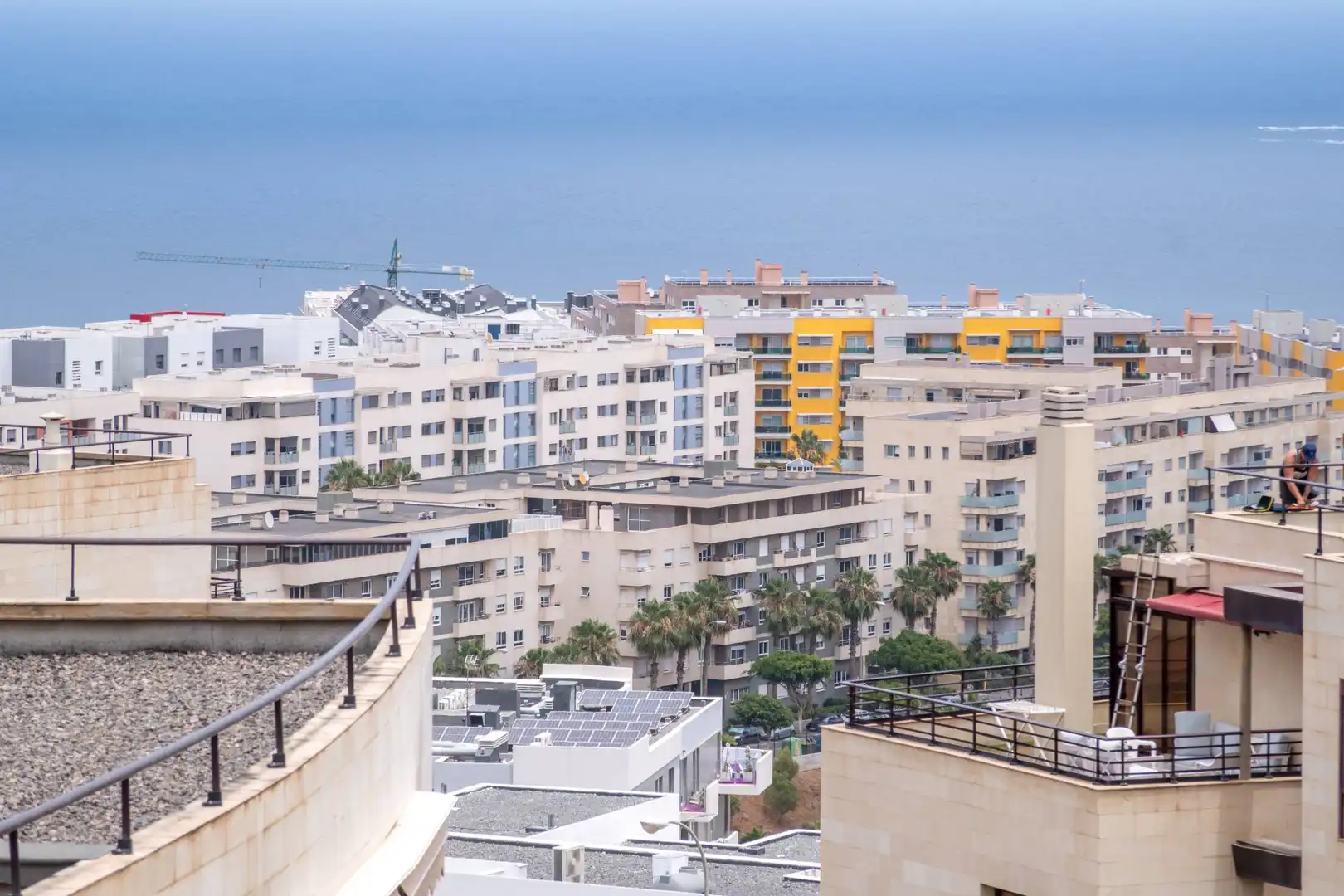 Vista exterior de Pis en venda en Las Palmas de Gran Canaria amb Jardí privat i Traster