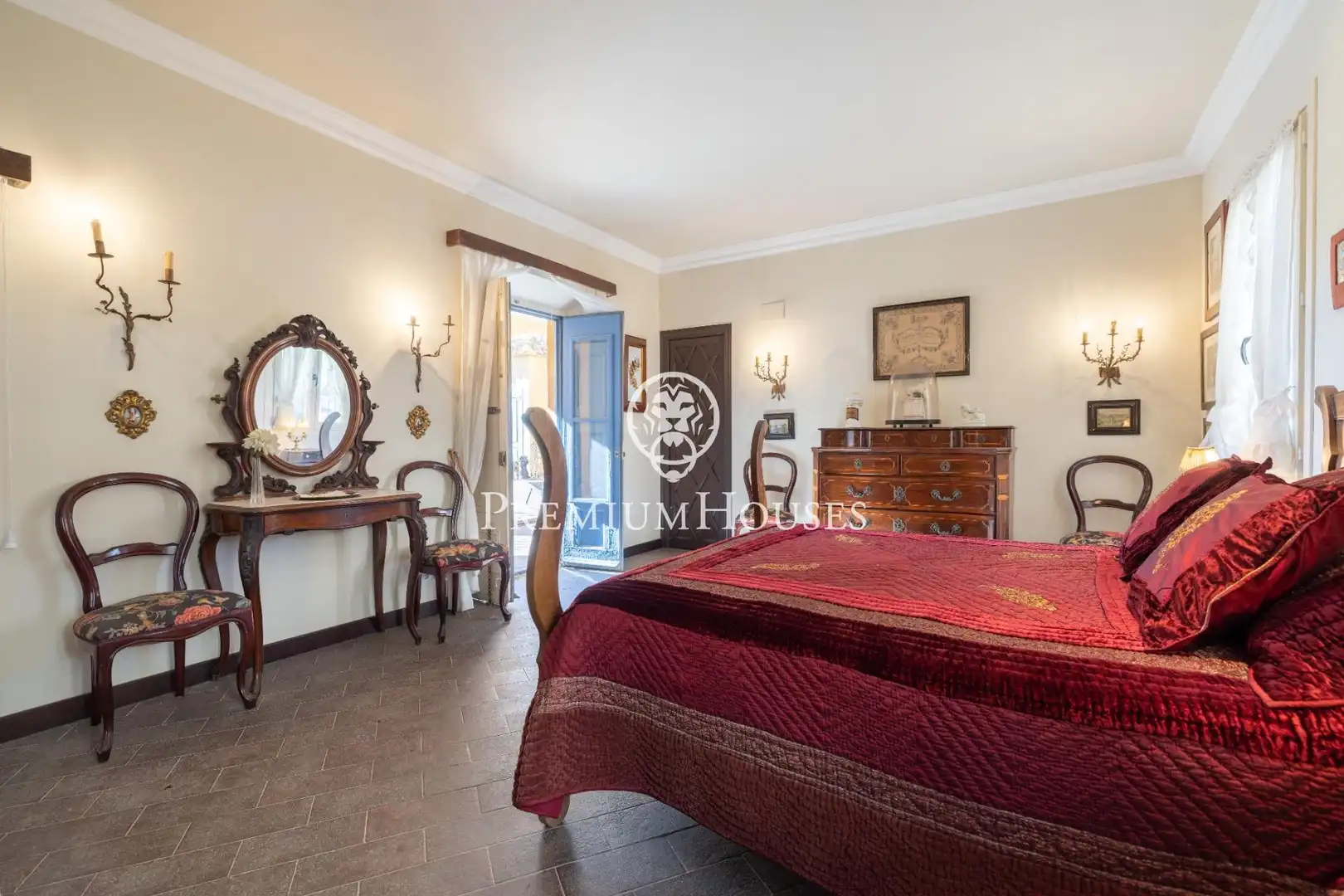 Houses for sale in Montblanc, Tarragona