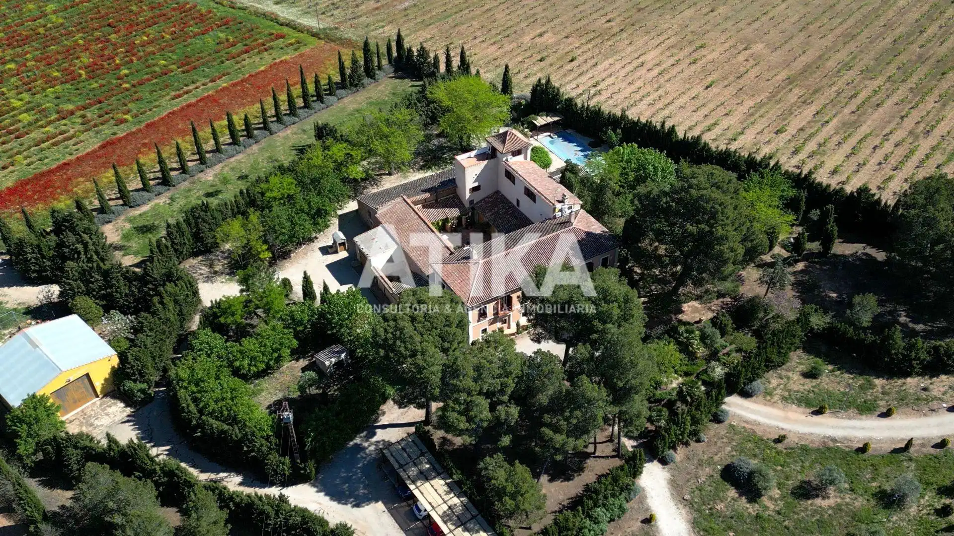 Casa rústica amb piscina en venda a Fontanars dels Alforins, imagen 2