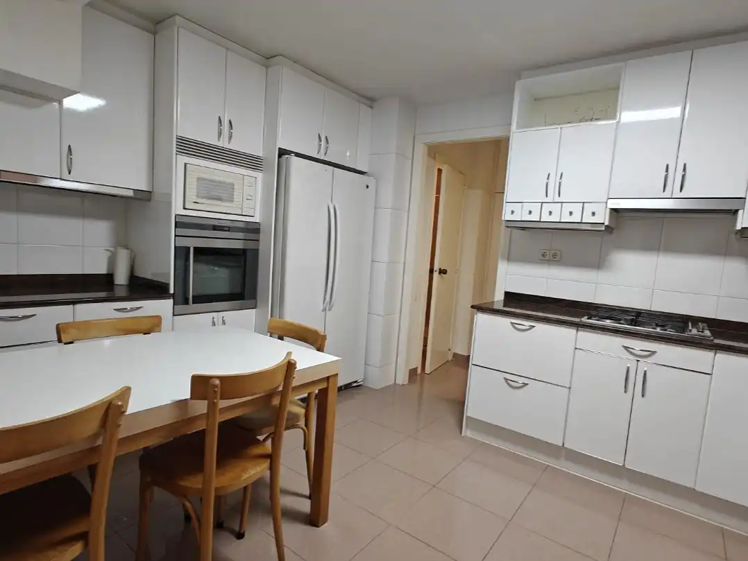 Küche von Maisonette zur Miete in Murcia mit Klimaanlage, Heizung und Parkett