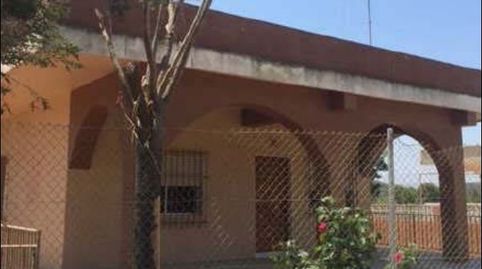 Solvia Inmobiliaria  Chalet independiente Alfarp