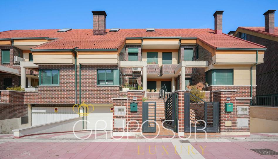 Foto 1 de Casa adosada en venda a Calle Tierra de Arévalo, 27, Parque Alameda - Paula López, Valladolid