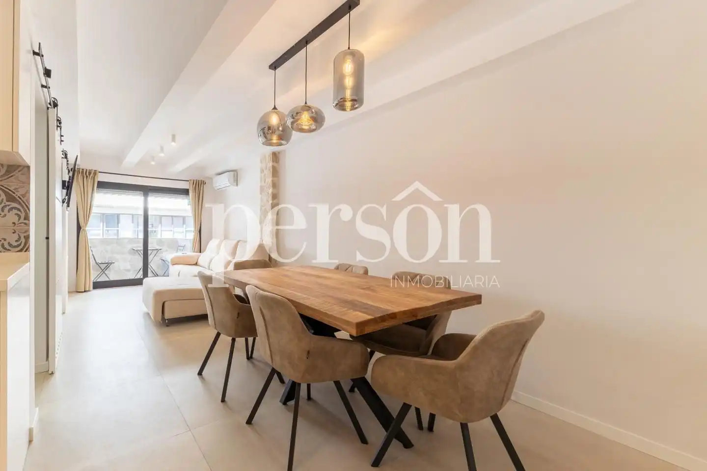 Comedor de Piso de alquiler en Valencia con Aire acondicionado, Calefacción y Amueblado