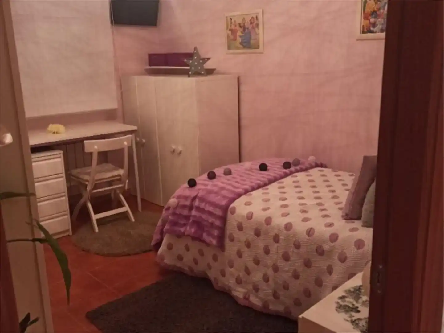 Habitación de Casa adosada en venta en Nava del Rey, Valladolid