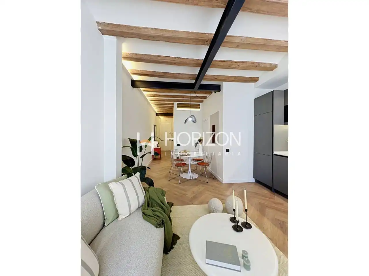 Wohnzimmer von Wohnung zum Verkauf in Barcelona mit Klimaanlage, Heizung und Möbliert