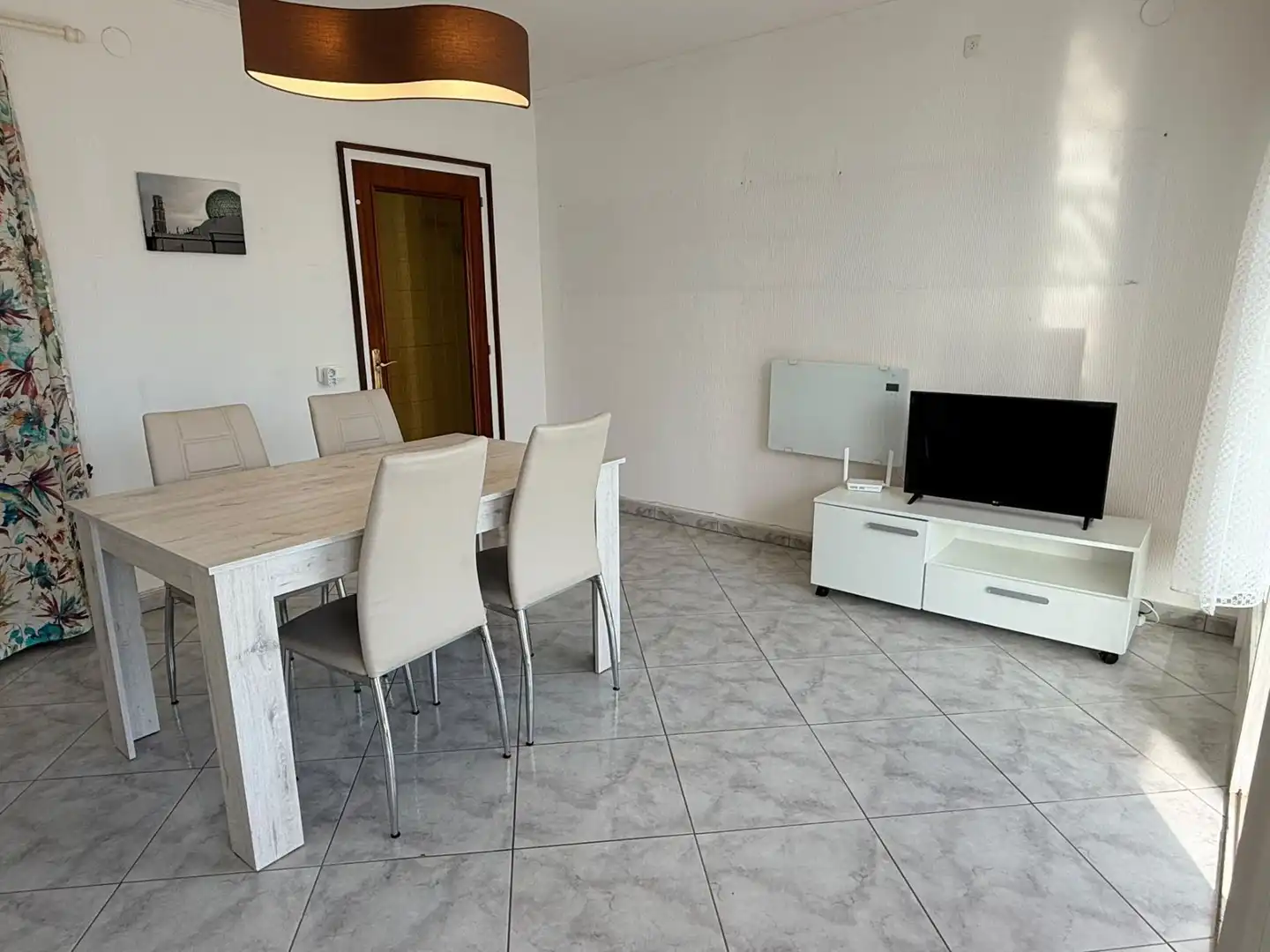 Menjador de Apartament en venda en Roses amb Aire condicionat, Calefacció i Terrassa