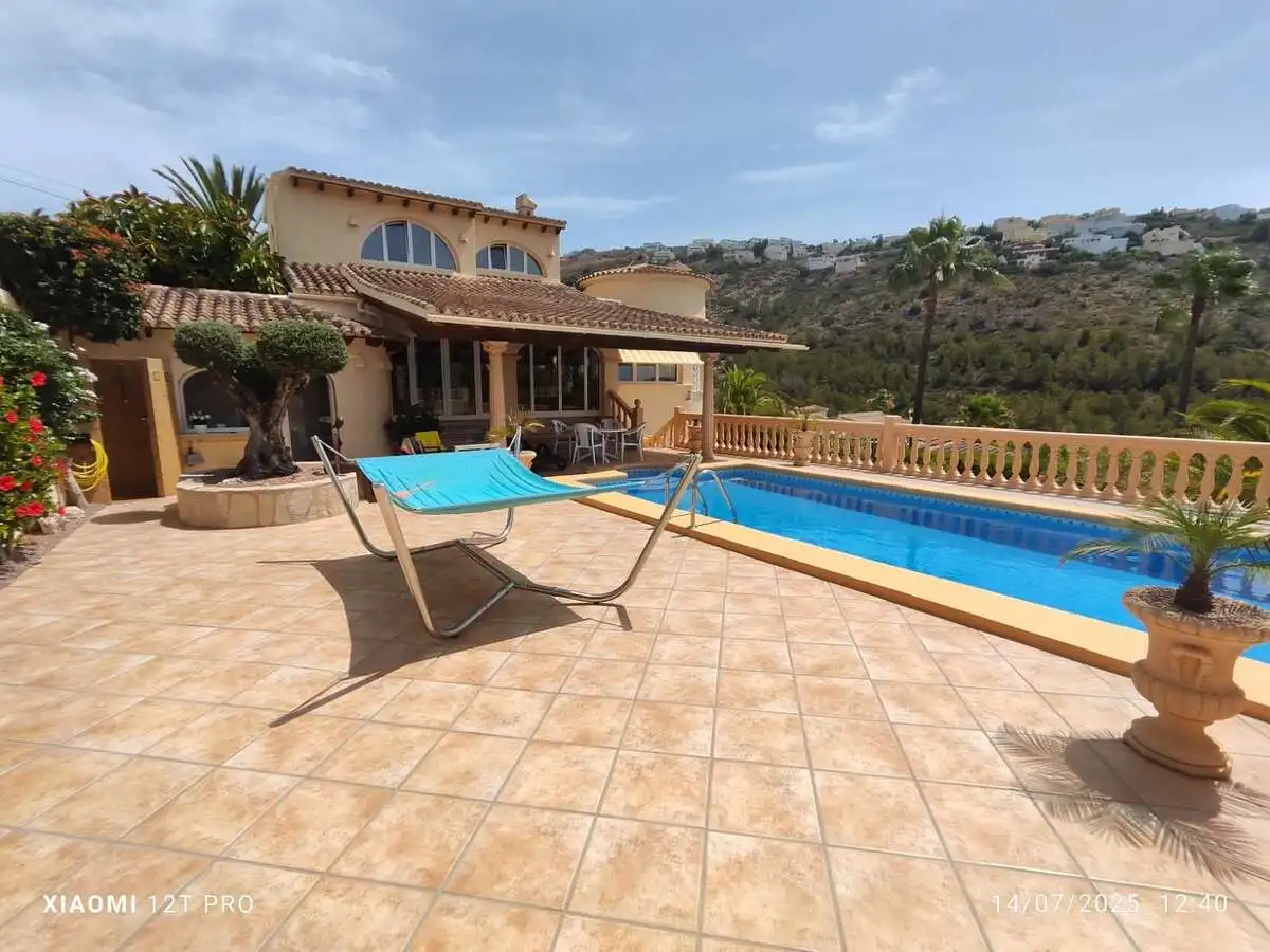 Exterior view of Houses for sale in Benitachell / El Poble Nou de Benitatxell  with Air Conditioner, Heating and Private garden
