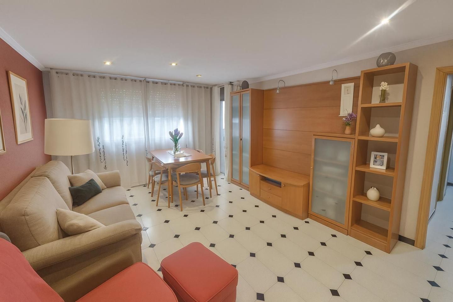 Sala d'estar de Pis en venda en Badia del Vallès amb Aire condicionat, Calefacció i Balcó