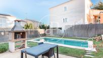 Swimming pool of House or chalet for sale in Puçol  with Air Conditioner, Heating and Private garden