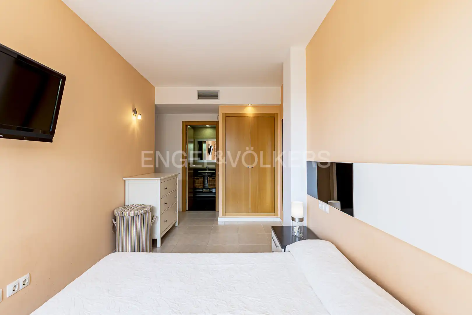 Bedroom of Flat for sale in El Vendrell  with Air Conditioner, Heating and Private garden