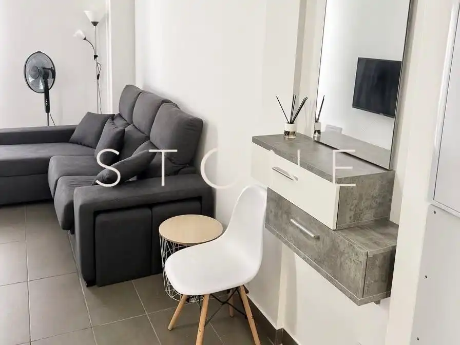 Piso con ascensor en venta en Ciutadella