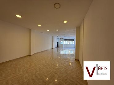 Business premises to rent in Carrer Calàbria
