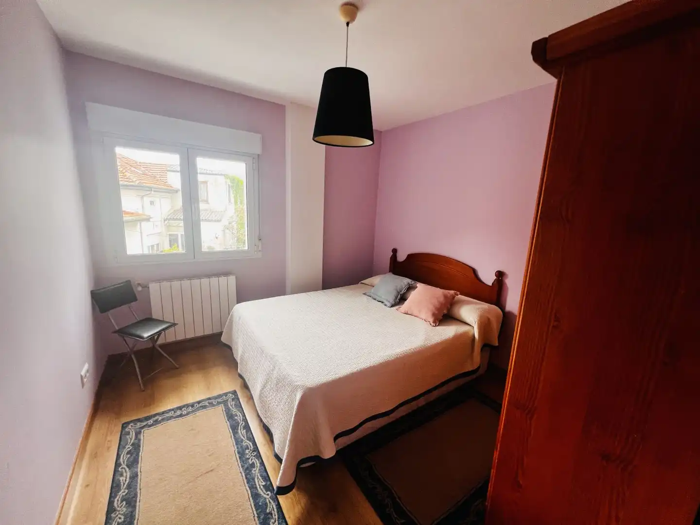 Schlafzimmer von Wohnung zum Verkauf in Colindres mit Heizung, Parkett und Terrasse