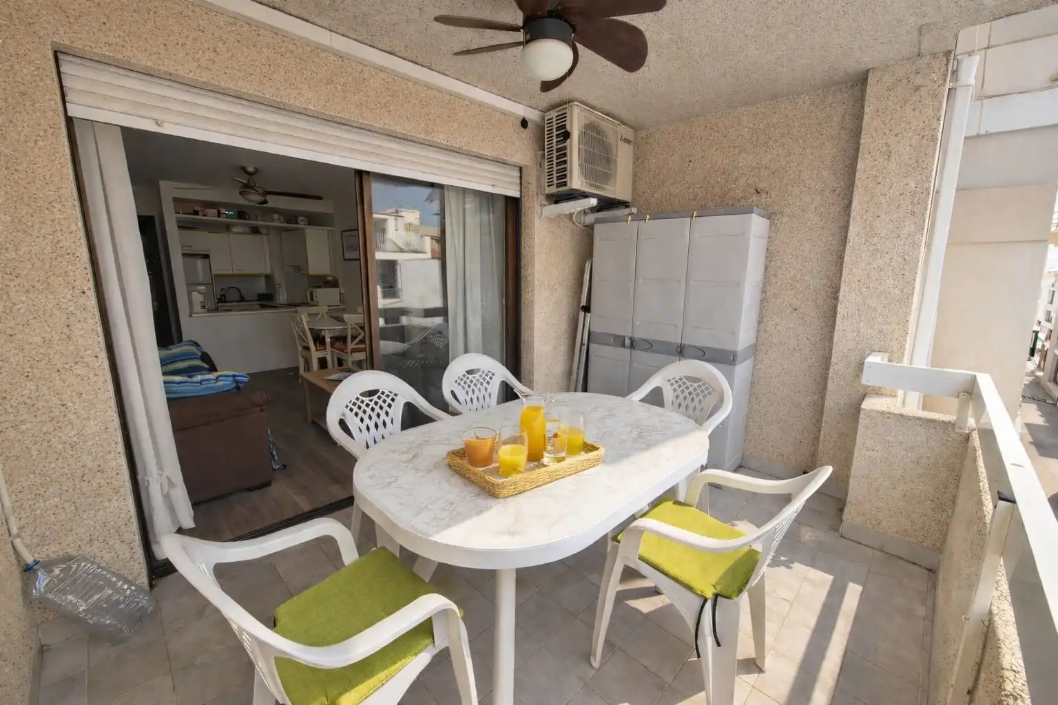 Apartment with terrace for sale in Alcossebre